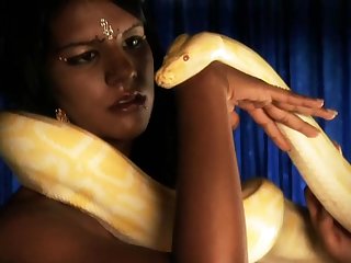 Sexy Indian slut is playing with real snake